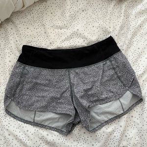 Grey lululemon speed up shorts 2.5 inch